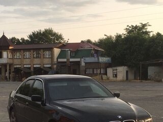 2002 BMW 5 серии 520i IV (E39) Рестайлинг, чёрный, 700000 рублей, вид 1