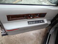 1994 Cadillac Fleetwood II, серебристый - вид 1