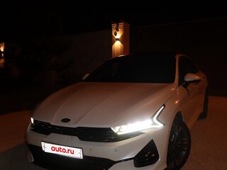 2020 Kia K5 III, белый, 2600000 рублей, вид 4
