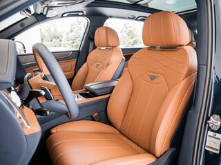 2022 Bentley Bentayga I Рестайлинг, синий, 24484207 рублей, вид 5
