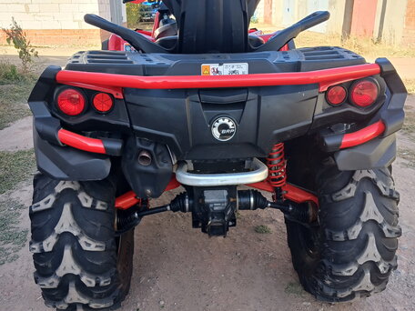 2017 BRP Can-Am Outlander X MR 1000R, красный, 1450000 рублей, вид 3