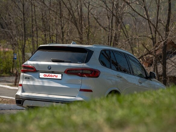 2018 BMW X5 30d IV (G05/G18), белый, 7100000 рублей - вид 12