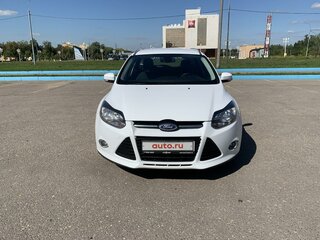 2014 Ford Focus III, белый, 880000 рублей, вид 1
