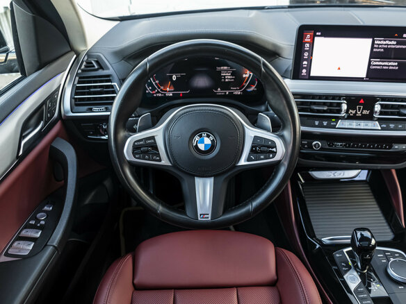 2022 BMW X4 25i II (G02) Рестайлинг, чёрный, 5549000 рублей - вид 9