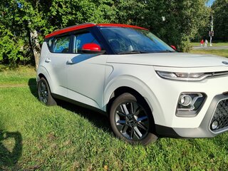 2021 Kia Soul III, белый, 1890000 рублей, вид 4