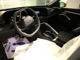 2026 Audi Q5 45 TFSI III (GU), зелёный, 8979000 рублей, вид 5