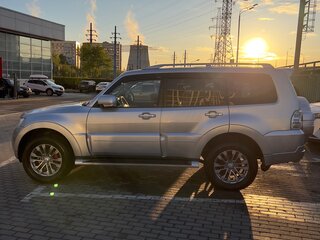 2011 Mitsubishi Pajero IV, серебристый, 2250000 рублей, вид 4