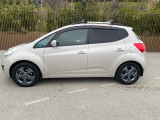 2011 Kia Venga I, бежевый, 900000 рублей, вид 5