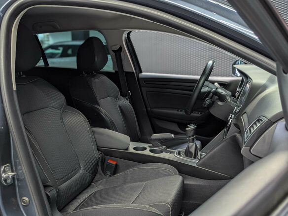 2017 Renault Megane IV, серый, 1230000 рублей - вид 25