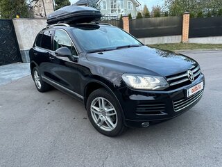 2013 Volkswagen Touareg II, чёрный, 1900000 рублей, вид 4