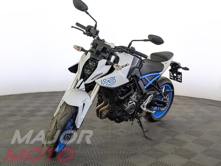 2023 Suzuki GSX-8S, белый, 855000 рублей, вид 4