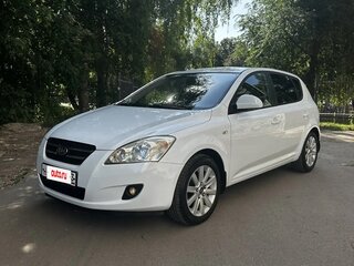 2009 Kia Ceed I, белый, 850000 рублей, вид 2