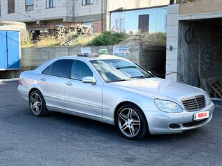2004 Mercedes-Benz S-Класс 350 IV (W220) Рестайлинг, серебристый, 1150000 рублей, вид 5
