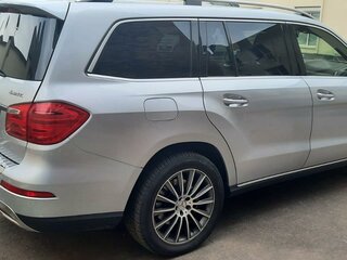 2013 Mercedes-Benz GL-Класс 350 II (X166), серебристый, 2800000 рублей, вид 4