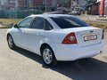 2011 Ford Focus II Рестайлинг, белый - вид 3