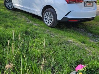 2022 Hyundai Solaris II Рестайлинг, белый, 2000000 рублей, вид 4