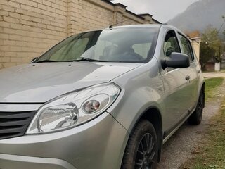 2013 Renault Sandero I, серый, 800000 рублей, вид 2