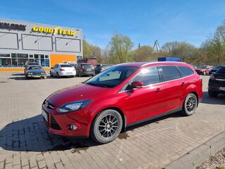 2013 Ford Focus III, красный, 900000 рублей, вид 4