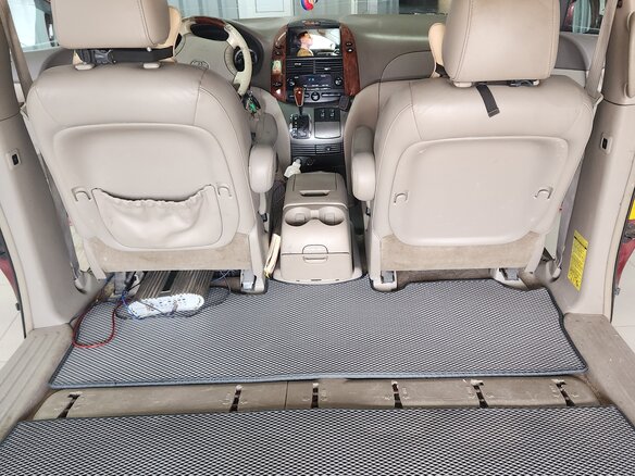 2005 Toyota Sienna II, красный, 1299000 рублей - вид 8