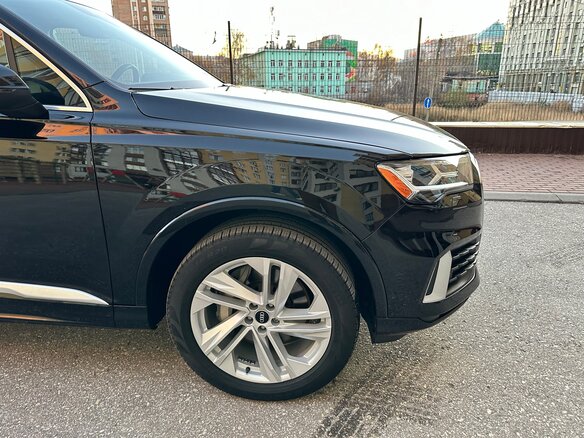 2021 Audi Q7 45 TFSI II (4M) Рестайлинг, чёрный, 5600000 рублей - вид 17
