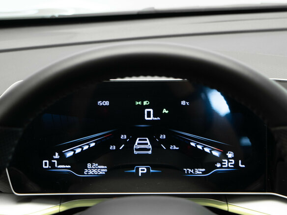 2023 Geely Coolray (Binyue Cool) I Рестайлинг, серый, 1850000 рублей - вид 10