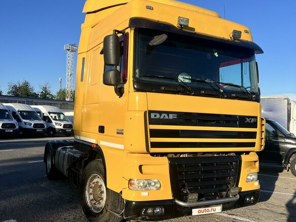 2012 DAF XF 105, жёлтый, 3750000 рублей - вид 1