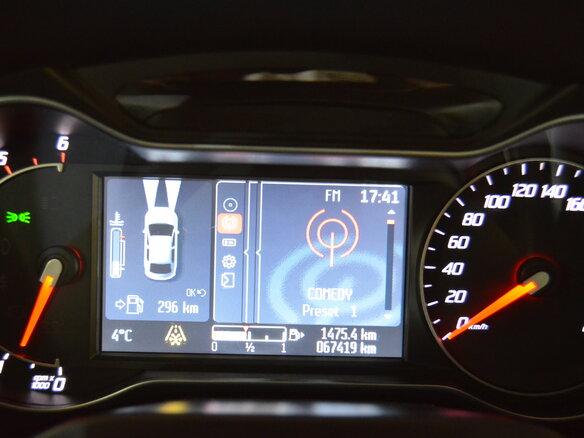 2013 Ford Galaxy PowerShift II Рестайлинг, белый - вид 6