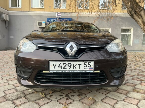 2014 Renault Fluence I Рестайлинг, коричневый, 900000 рублей - вид 12