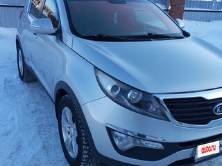 2011 Kia Sportage III, серебристый, 1650000 рублей, вид 3