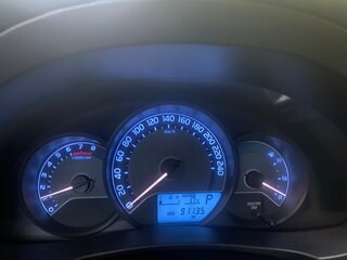 2013 Toyota Corolla XI (E160, E170, E180), серый, 1680000 рублей, вид 3