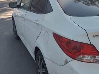 2013 Hyundai Solaris I, белый, 470000 рублей, вид 4