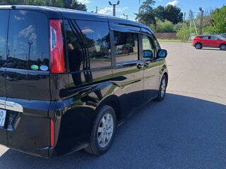 2015 Honda Stepwgn V, чёрный, 2300000 рублей, вид 5