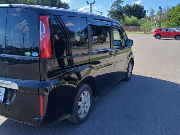2015 Honda Stepwgn V, чёрный, 2300000 рублей - вид 4