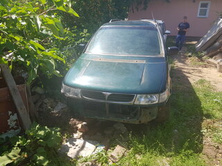 1997 Mitsubishi Space Wagon II, зелёный, 150000 рублей, вид 1