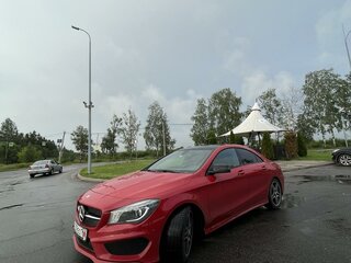 2015 Mercedes-Benz CLA 200 I (C117, X117), красный, 1690000 рублей, вид 1
