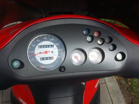 2005 Gilera Runner, красный, 403463 рублей, вид 5
