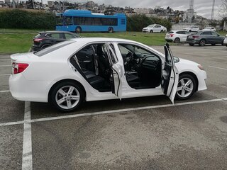 2014 Toyota Camry Japan Market VII (XV50), белый, 1550000 рублей, вид 4