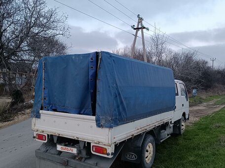 2004 Kia K3600, белый, 1350000 рублей, вид 3