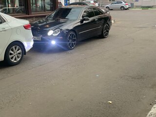 2007 Mercedes-Benz CLK-Класс 350 II (W209) Рестайлинг, чёрный, 1100000 рублей, вид 5