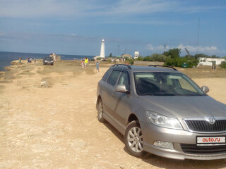 2009 Skoda Octavia DSG7 II (A5) Рестайлинг, серебристый, 650000 рублей, вид 4