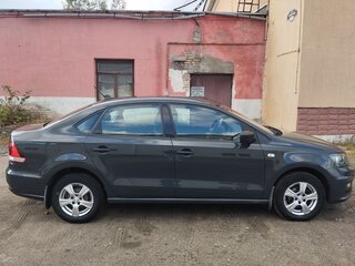 2017 Volkswagen Polo V Рестайлинг, серый, 1250000 рублей, вид 5
