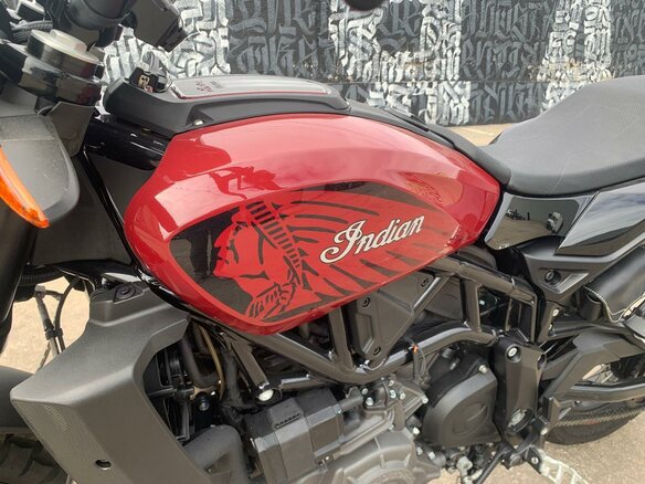 2020 Indian FTR 1200, красный, 1290000 рублей - вид 10