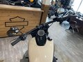 2022 Harley-Davidson Fat Bob, бежевый, 3100000 рублей - вид 7