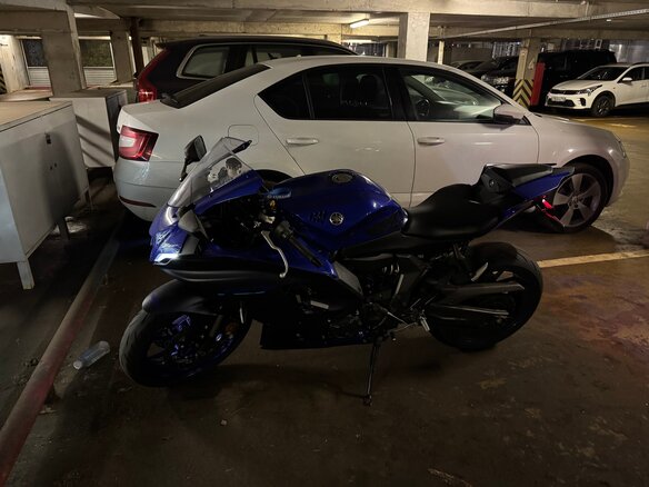 2022 Yamaha YZF-R7, синий, 965000 рублей - вид 2