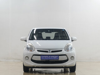 2015 Toyota Passo II (C30), белый, 799000 рублей, вид 2
