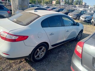 2014 Renault Fluence I Рестайлинг, белый, 450000 рублей, вид 3