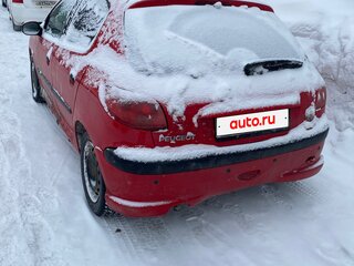 2007 Peugeot 206, красный, 380000 рублей, вид 2