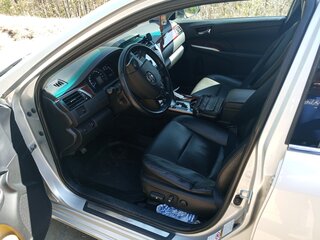 2012 Toyota Camry VII (XV50), серебристый, 1580000 рублей, вид 5