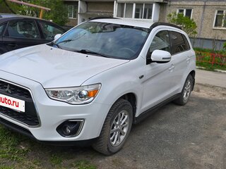 2013 Mitsubishi ASX I Рестайлинг, белый, 1350000 рублей, вид 1