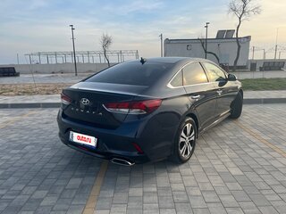 2017 Hyundai Sonata VII (LF) Рестайлинг, синий, 2200000 рублей, вид 4